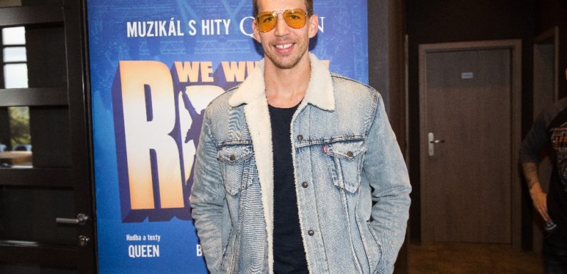 Držitel Thálie Peter Pecha si plní sny. Pomáhá mu Marcus Tran z TroubleGangu