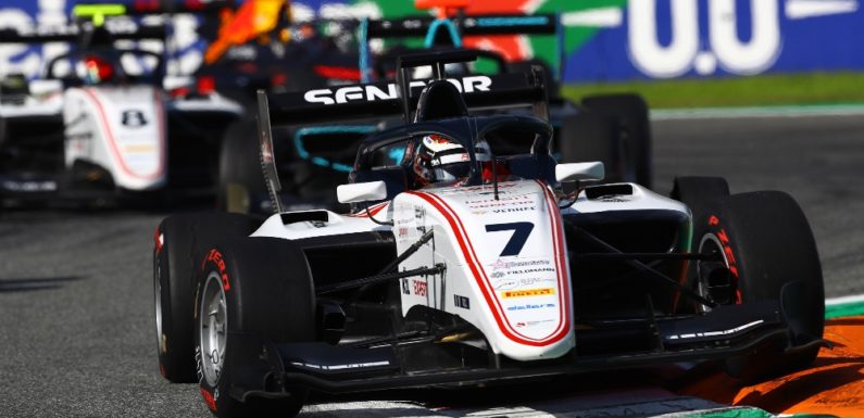 F3 v Monze: Smůla Zendeliho a body pro Scherera