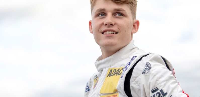 Roman Staněk přepisuje historii: Mladý Čech okouzlil motoristický svět